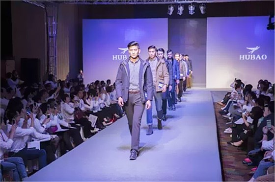 《聚變》虎豹2015秋冬新品訂貨會隆重召開！